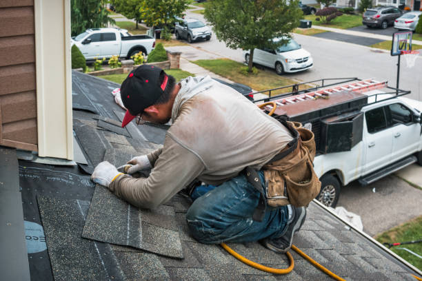 Professional Roofing technician working in Klamath River, CA